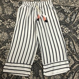 Women’s wide leg pants